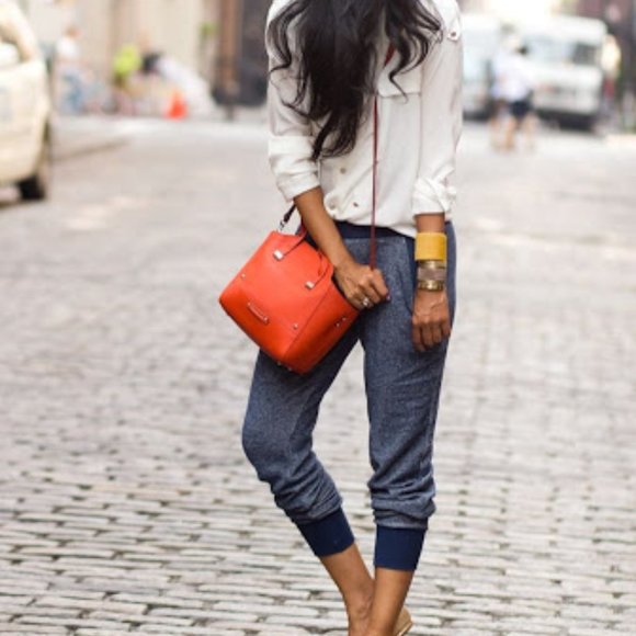 Joggers with side pockets sweatpants atleisure - Picture 3 of 6